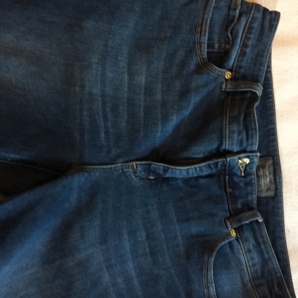 Pre-owned S0 lifting by Chicos slimming collection